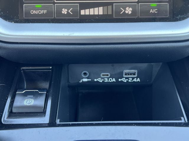 2025 Subaru Legacy Limited