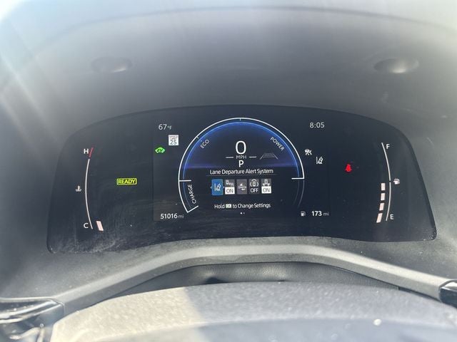 2025 Toyota Camry SE HYBRID