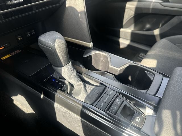 2025 Toyota Camry SE HYBRID