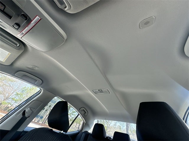 2025 Toyota Camry SE HYBRID