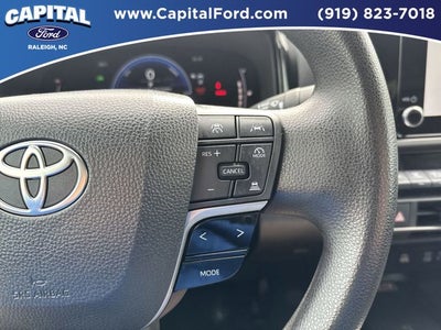 2025 Toyota Camry LE