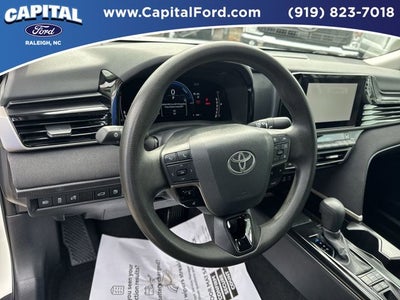 2025 Toyota Camry LE