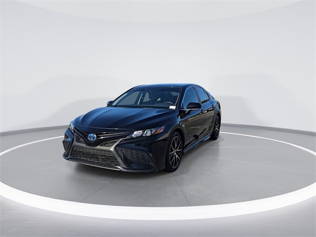 2024 Toyota Camry Hybrid SE