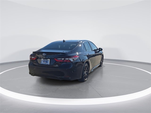 2024 Toyota Camry Hybrid SE