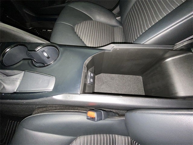 2020 Toyota Camry SE Nightshade