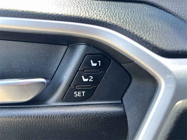 2021 Toyota RAV4 Hybrid XLE Premium