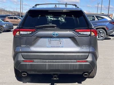 2021 Toyota RAV4 Hybrid XLE Premium