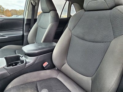 2023 Toyota RAV4 Hybrid LE