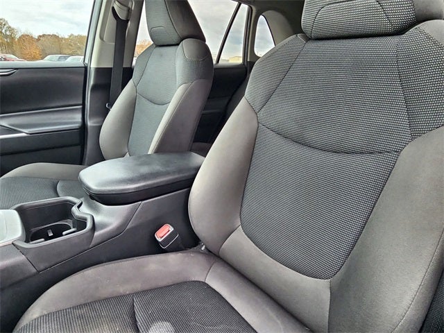 2023 Toyota RAV4 Hybrid LE