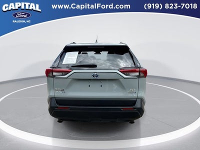 2023 Toyota RAV4 Hybrid XLE