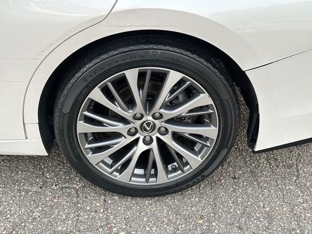 2019 Lexus ES 350 Luxury