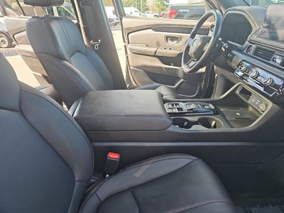 2023 Honda Pilot TrailSport