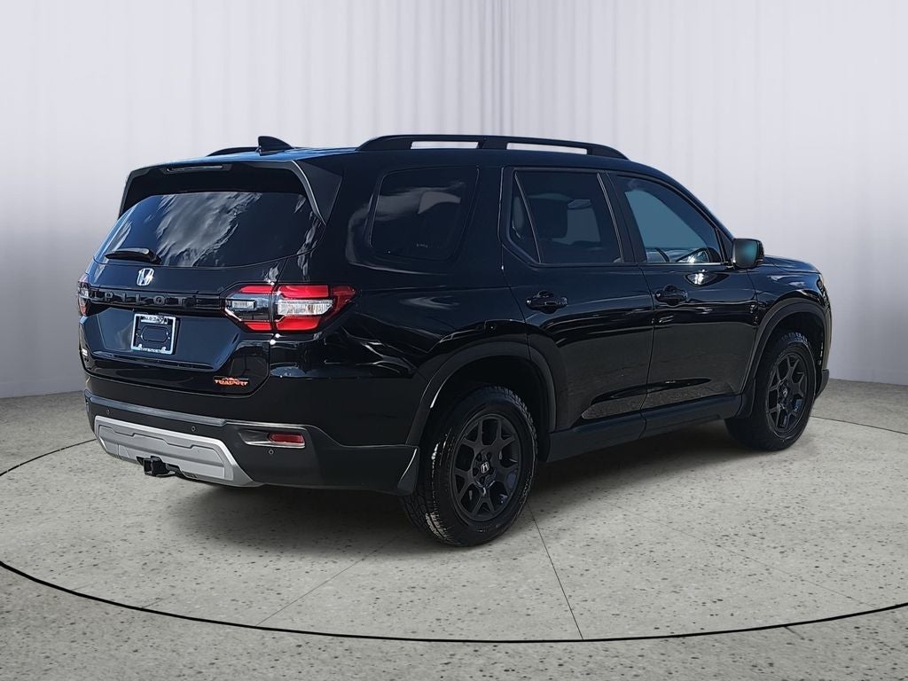 2023 Honda Pilot TrailSport