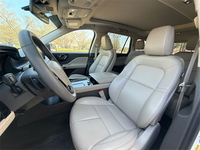 2023 Lincoln Aviator Standard