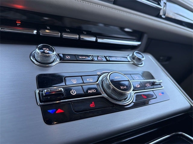 2023 Lincoln Aviator Standard