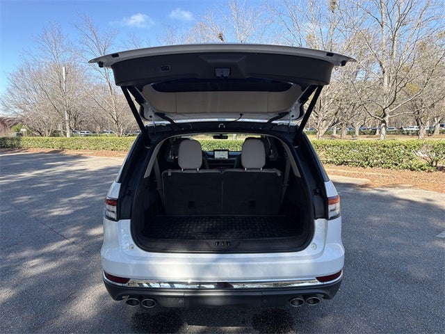 2023 Lincoln Aviator Standard