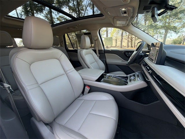 2023 Lincoln Aviator Standard