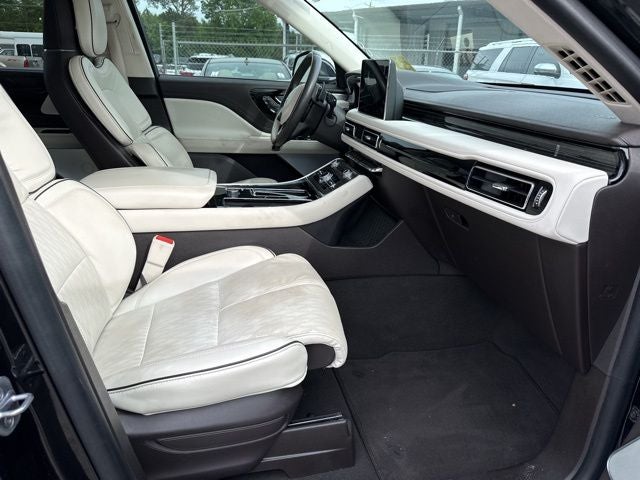 2022 Lincoln Aviator Black Label