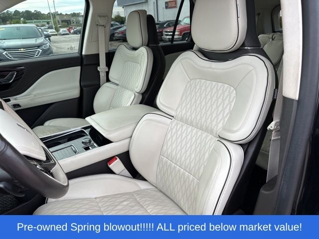 2022 Lincoln Aviator Black Label