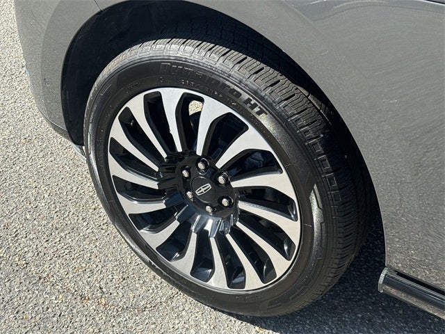 2023 Lincoln Navigator L L Black Label