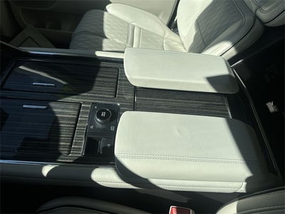 2023 Lincoln Navigator L L Black Label