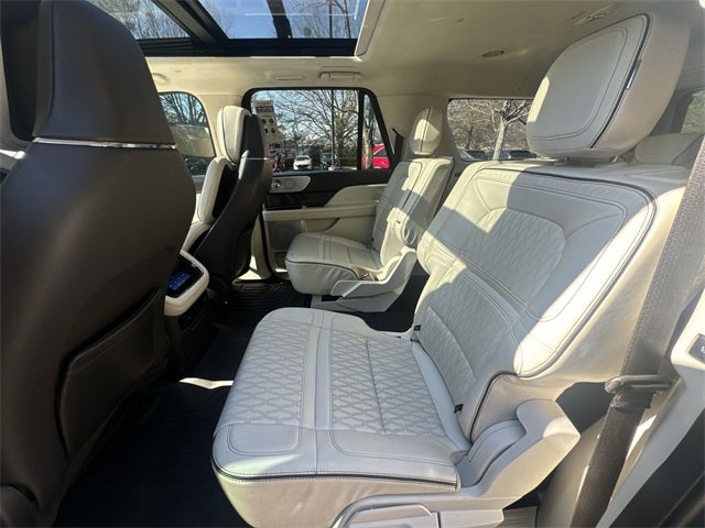 2023 Lincoln Navigator L L Black Label