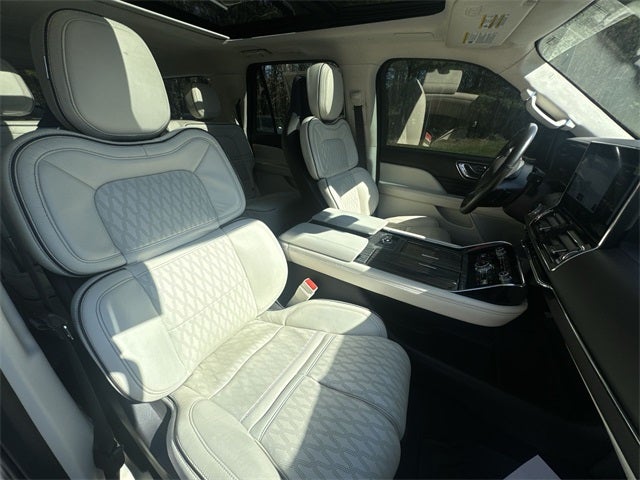 2023 Lincoln Navigator L L Black Label