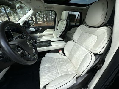 2022 Lincoln Navigator L L Black Label