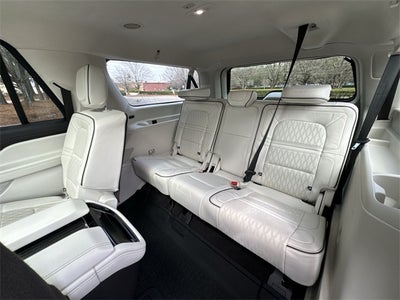 2022 Lincoln Navigator L L Black Label