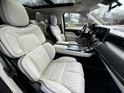 2022 Lincoln Navigator L L Black Label