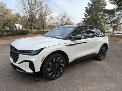 2025 Lincoln Nautilus Reserve