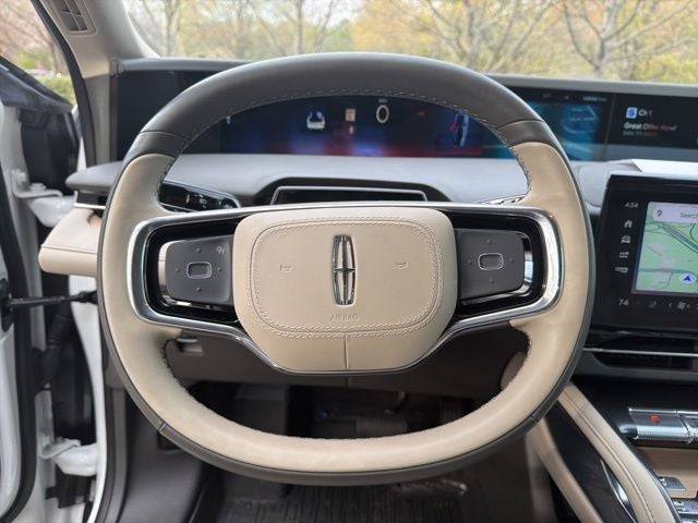 2025 Lincoln Nautilus Reserve