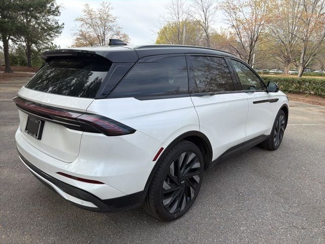 2025 Lincoln Nautilus Reserve