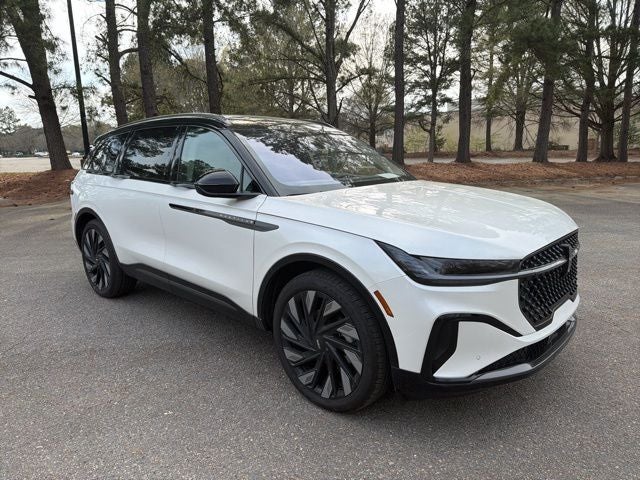 2025 Lincoln Nautilus Reserve