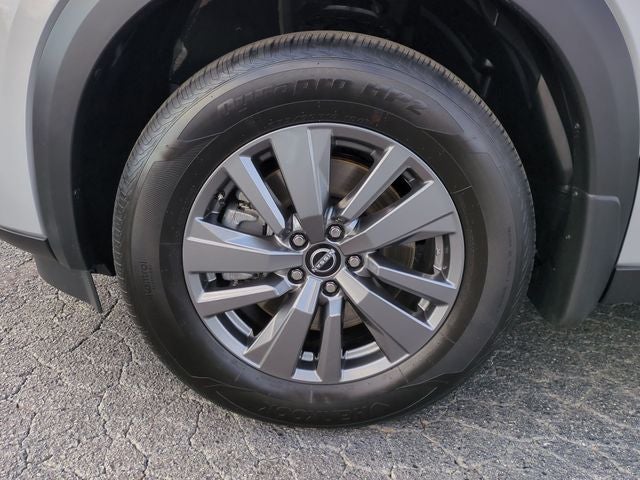 2025 Nissan Pathfinder S