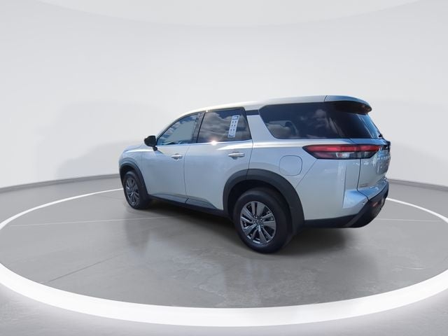 2025 Nissan Pathfinder S