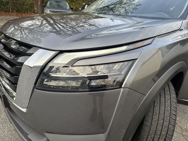 2024 Nissan Pathfinder S