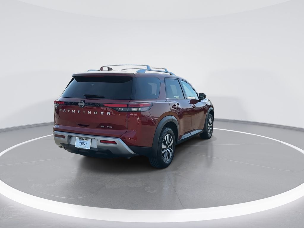2024 Nissan Pathfinder SL