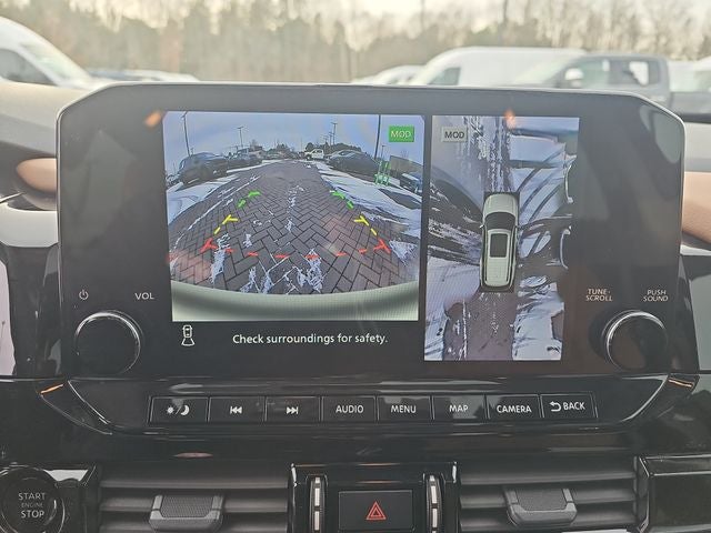 2025 Nissan Pathfinder Platinum