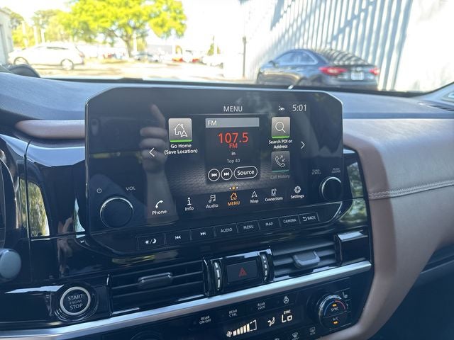 2023 Nissan Pathfinder Platinum