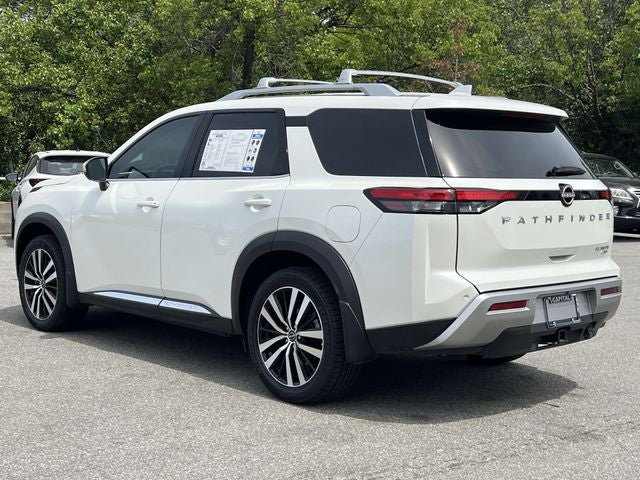 2024 Nissan Pathfinder Platinum