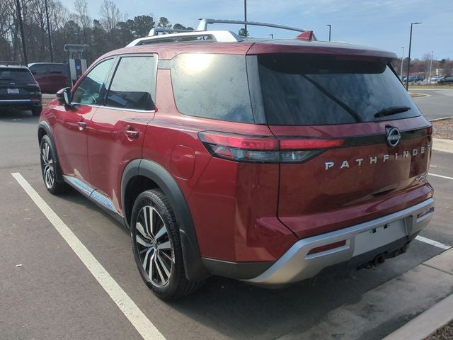 2023 Nissan Pathfinder Platinum
