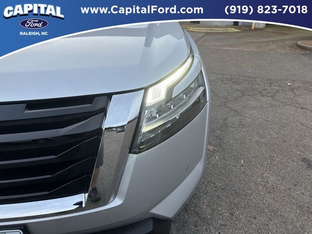 2022 Nissan Pathfinder Platinum