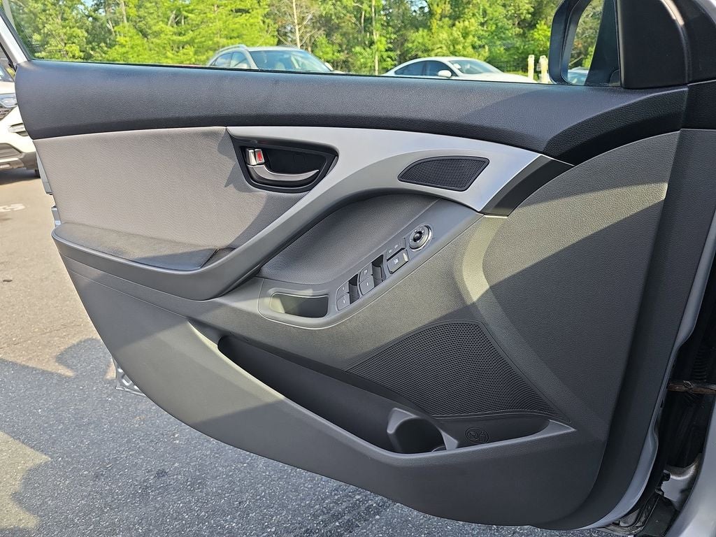 2012 Hyundai Elantra Limited