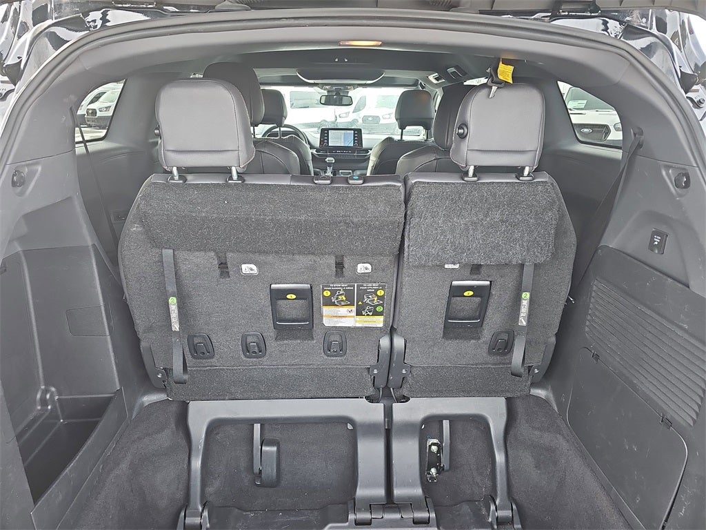 2023 Toyota Sienna Woodland Edition 7 Passenger