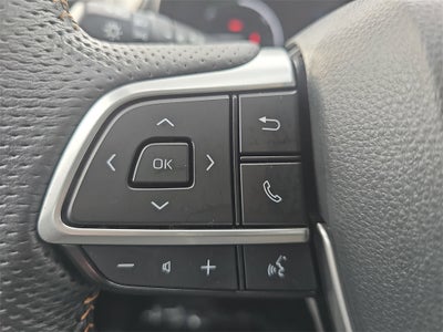 2023 Toyota Sienna Woodland Edition 7 Passenger