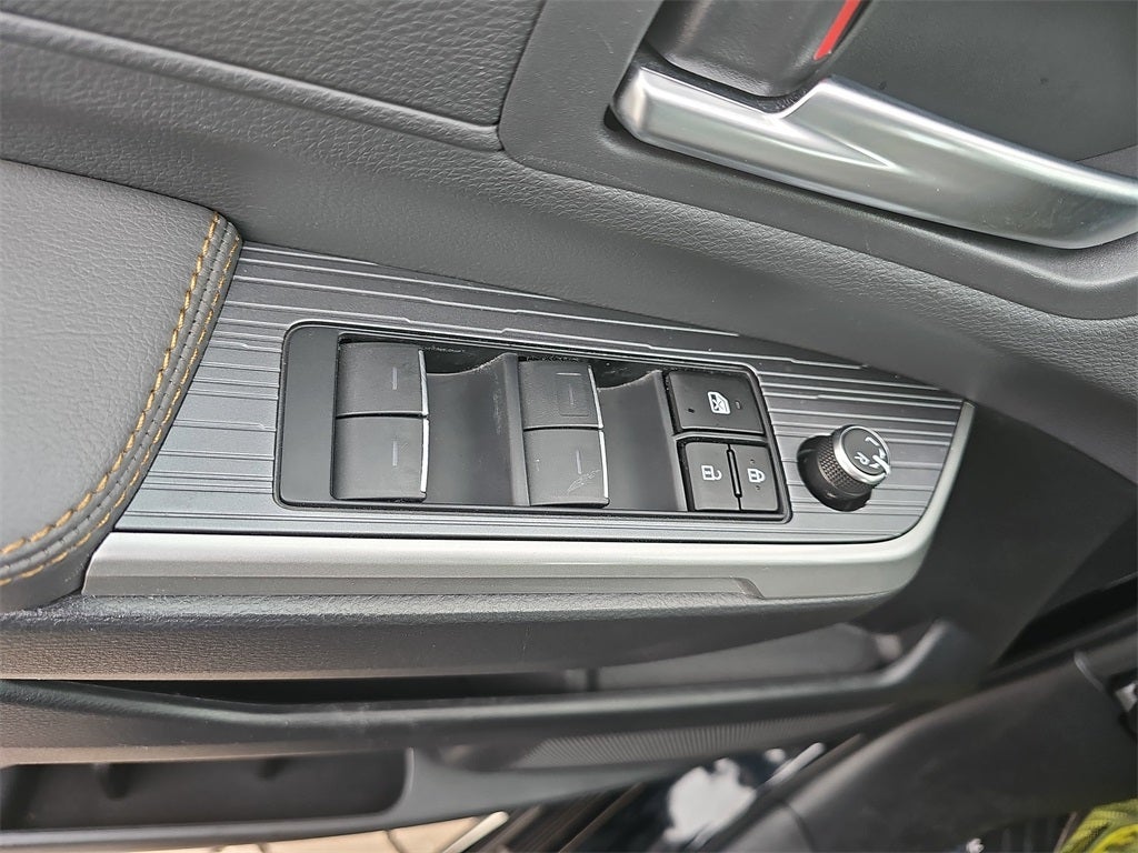 2023 Toyota Sienna Woodland Edition 7 Passenger