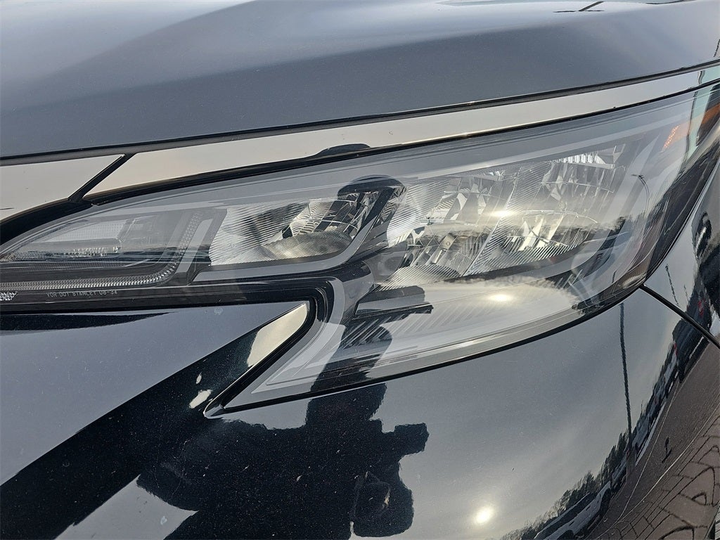 2023 Toyota Sienna Woodland Edition 7 Passenger