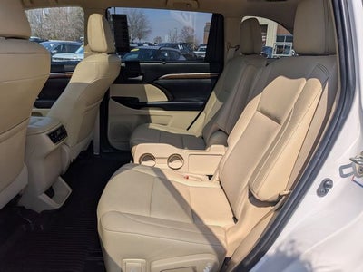 2019 Toyota Highlander Limited Platinum