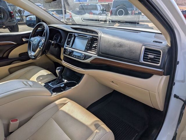 2019 Toyota Highlander Limited Platinum